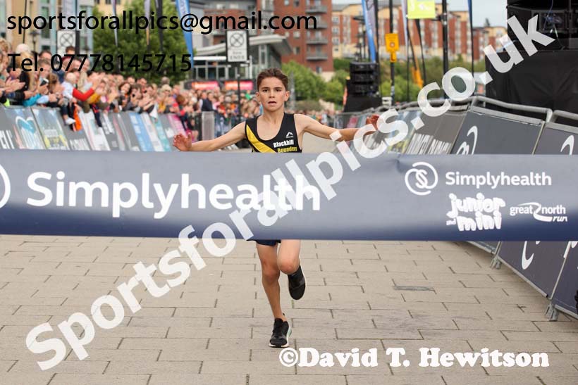 Simplyhealth Junior, 5k and Mini Great North Run. Photo: David T. Hewitson/Sports for All Pics